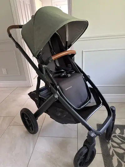 UPPAbaby Vista V2 Stroller w/ Bassinet, View more