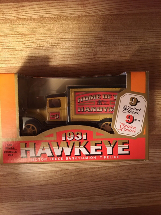 Collectable Die Cast 1931 HAWKEYE Truck Bank in Arts & Collectibles in City of Toronto - Image 3