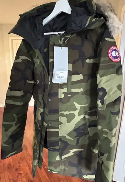 Canada Goose Jacket For Men, View more