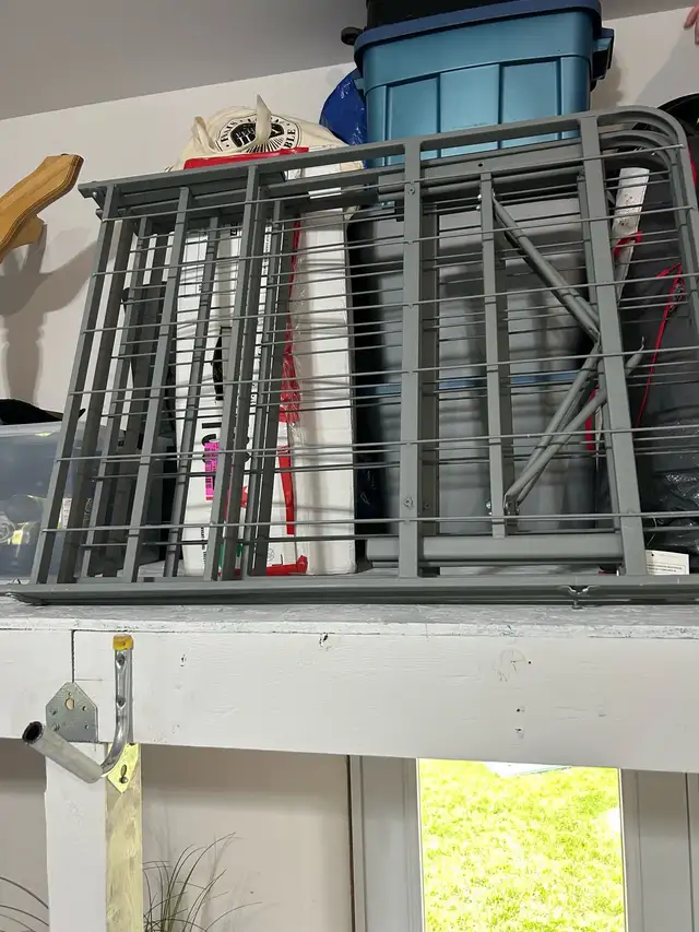 Base de lit Queen in Beds & Mattresses in Laurentides - Image 2