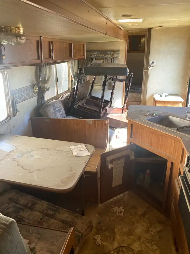 40’  tiny home park model trailer living house 2 bedroom in Park Models in Barrie - Image 8