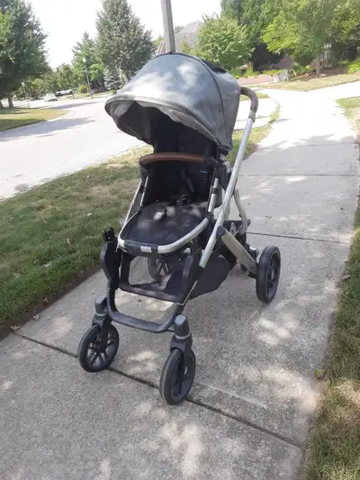 Uppababy Vista Stroller with Piggyback Board, View more