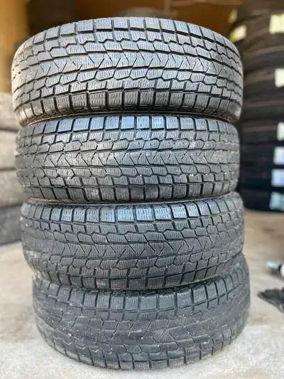 GUARDIAN AUTOMOTIVE SERVICES 613-293-2225 Size: 195/65r15 Brand: Yokohama IceGuard Condition: 8/32 h...