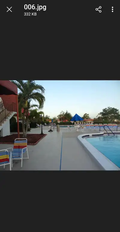 Maison ville, a Lakeworth Floride. dans une communauté de 55 ans et plus Tres bien entretenue Secteu...