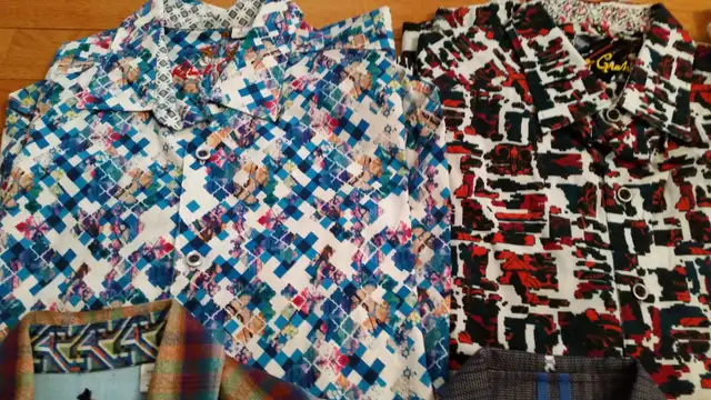 Robert Graham Dress Shirt in Men's in Regina - Image 5