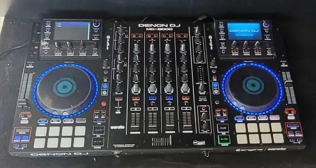 Denon DJ MCX8000 DJ Controller (32144221) in Performance & DJ Equipment in Calgary - Image 2