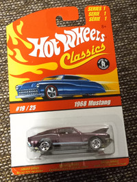 HOT WHEELS CLASSICS 1968 MUSTANG SERIES 1 PAINTED ENGINE HTF PUR