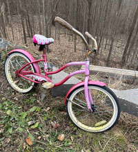 Girls PINK Bicycle ONLY $20!  (PickUp in Kimberley)