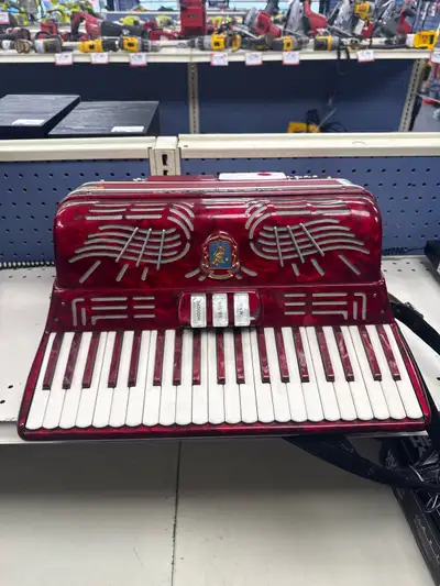 Serenelli Accordian, View more