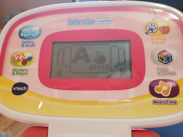 Vtech tote and go laptop in Toys & Games in Calgary - Image 4