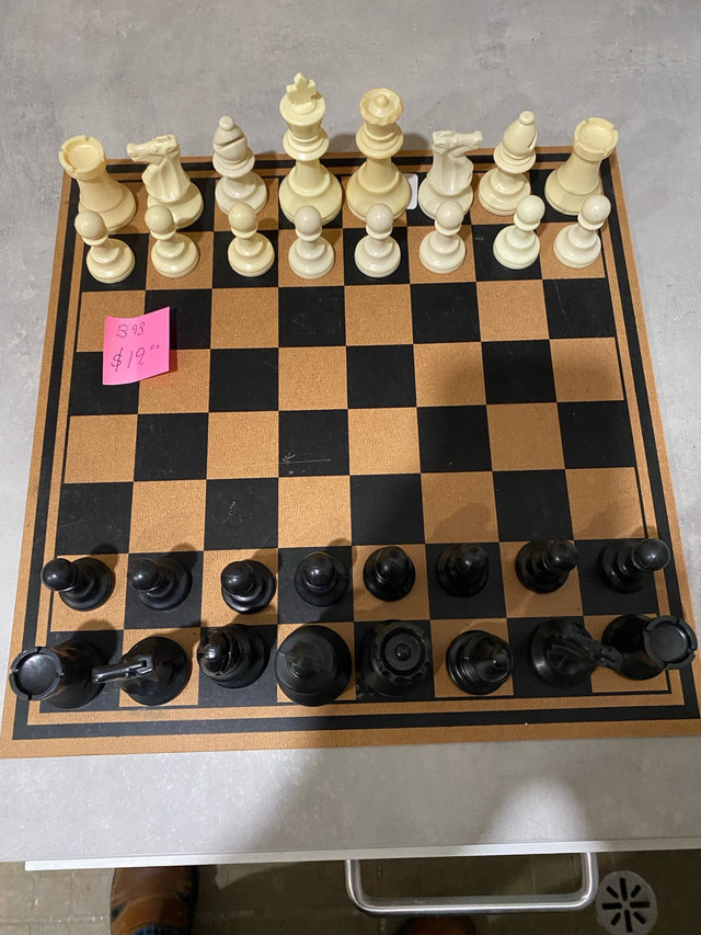  Chess sets from $15 up to $49  in Hobbies & Crafts in London - Image 2