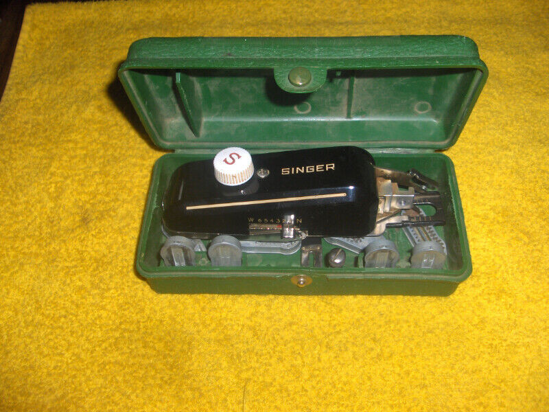 1940's Singer sewing machine buttonholer for sale  