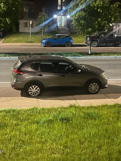 I am selling my Nissan Rogue 2017, a reliable suv perfect for city driving and weekend getaways. The...