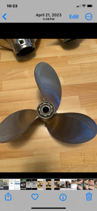 Mercury propeller 