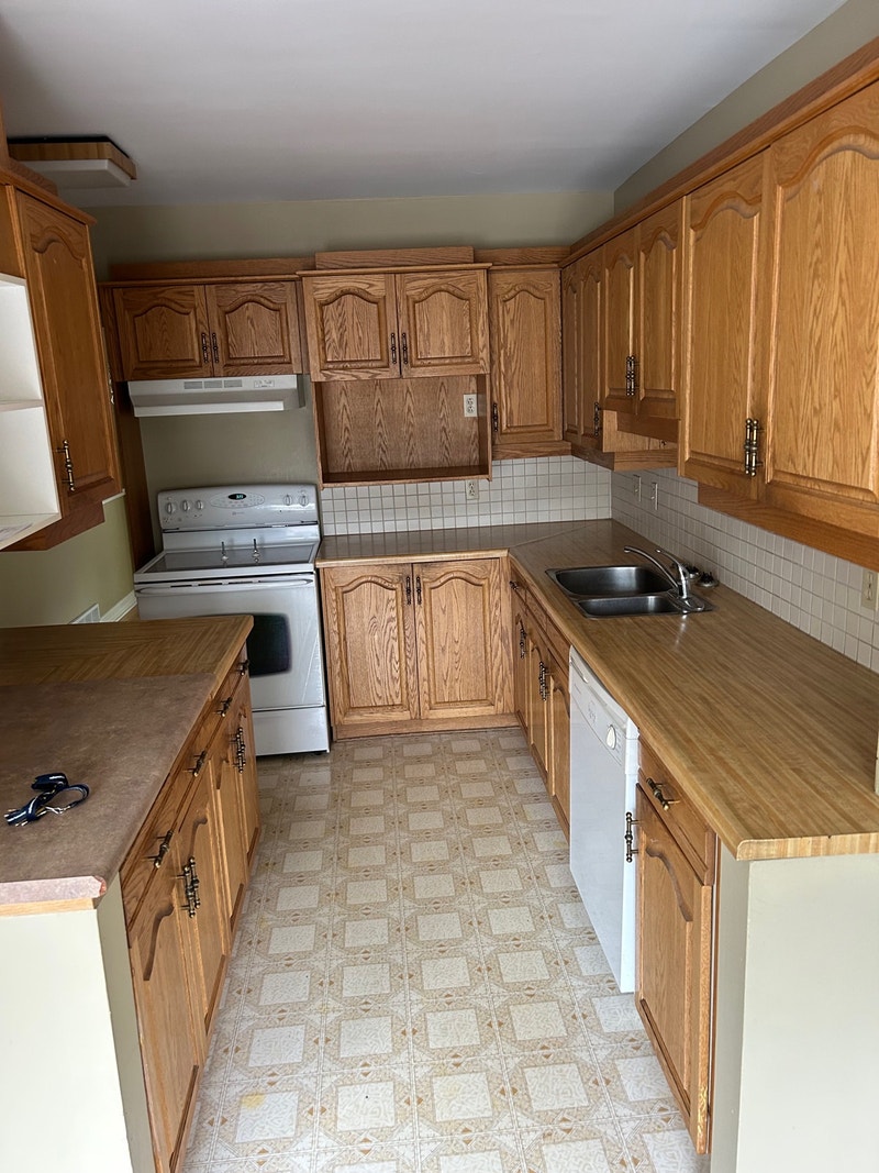 High end kitchen oak & Countertops Winnipeg Kijiji