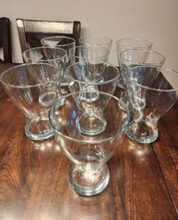 10 Glass Vases.