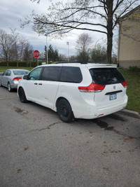 Toyota Sienna 2014