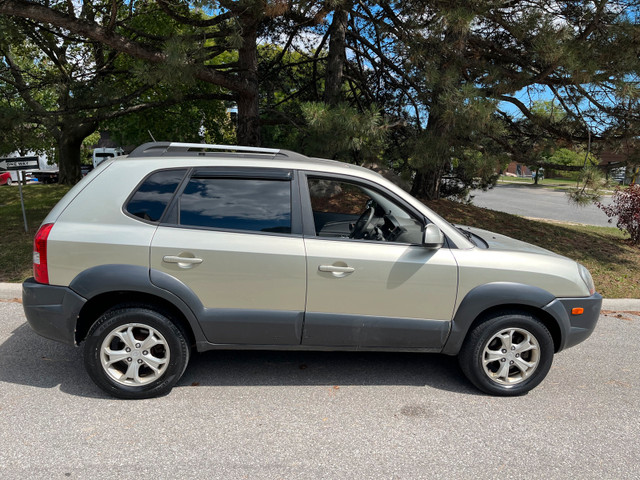 2009 HYUNDAI TUCSON GL***4WD**V6***ONLY $2,490.00!! in Cars & Trucks in City of Toronto