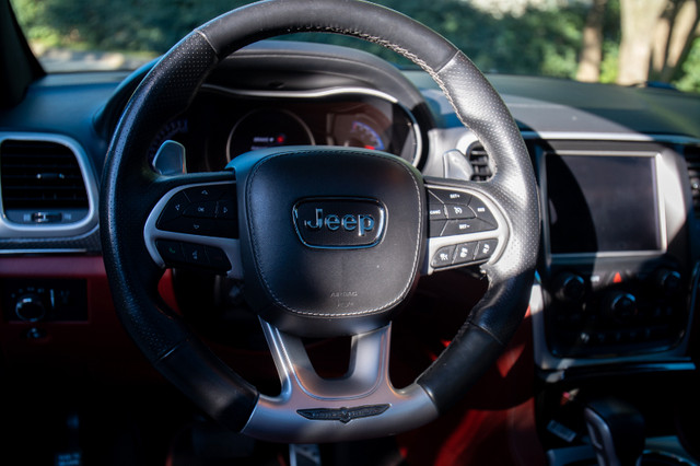 Jeep Grand Cherokee TRACKHAWK 2018 dans Autos et camions  à Longueuil/Rive Sud - Image 4