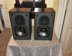 Energy Pro Speakers | Kijiji - Buy, Sell & Save with Canada's #1 Local  Classifieds.