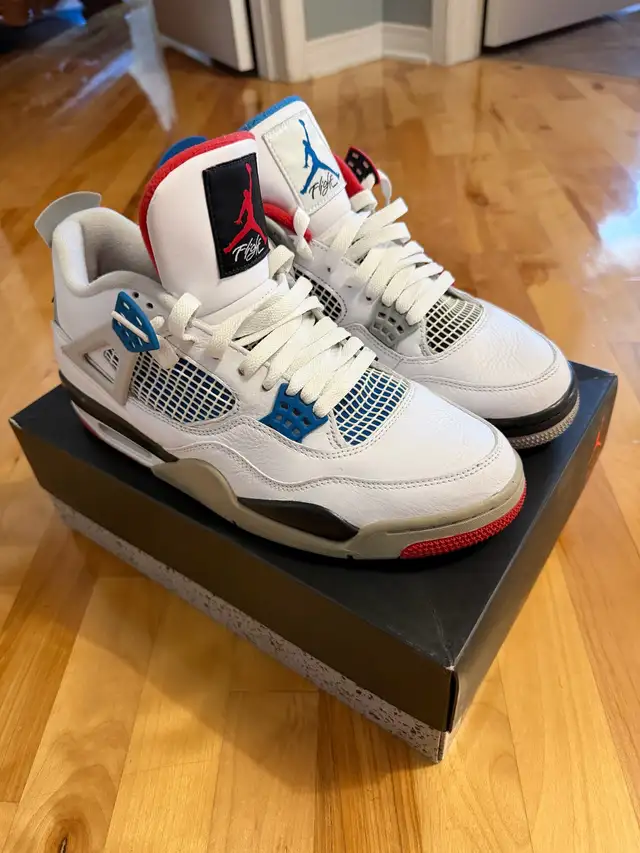 Jordan 4 Retro “What The” (2019) in Men's Shoes in Laval / North Shore - Image 3