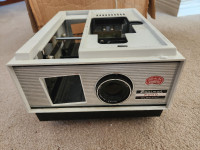 Vintage Paximat 2000 slide projector