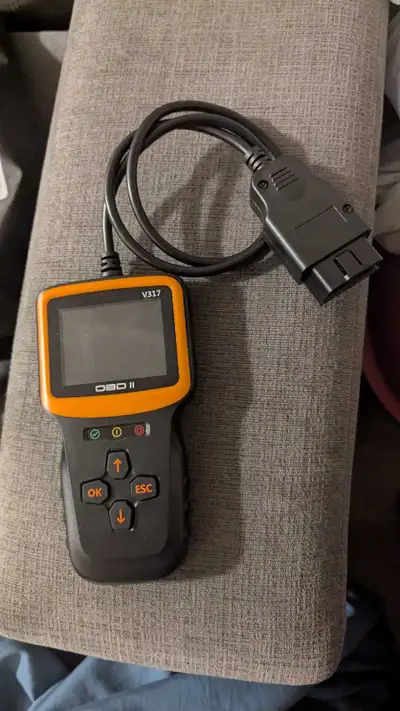 V317 OBD2 Car Fault Diagnostic Instrument-Clearing Vehicle Fault, View more