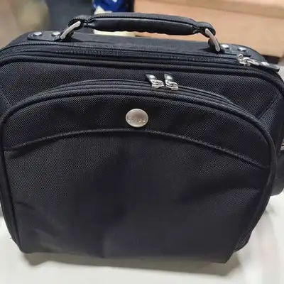 OEM Genuine Dell Laptop Bag 15" by 12" by 5", View more