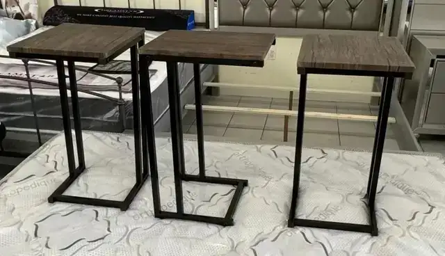 SIDE TABLE BLACK METAL WITH RECLAIMED WOOD LOOK TOP... in Other Tables in Oakville / Halton Region - Image 10