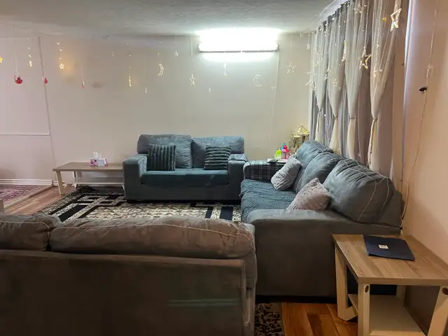 Semi detached house for rent