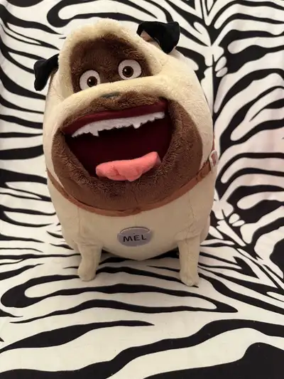 Mel the pug dog character plush Toy from The Secret Life of Pets Approximately 10 inches Machine Was...