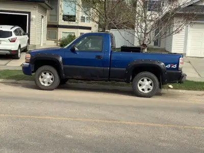2004 GMC Sierra 1500 4x4 Short Box