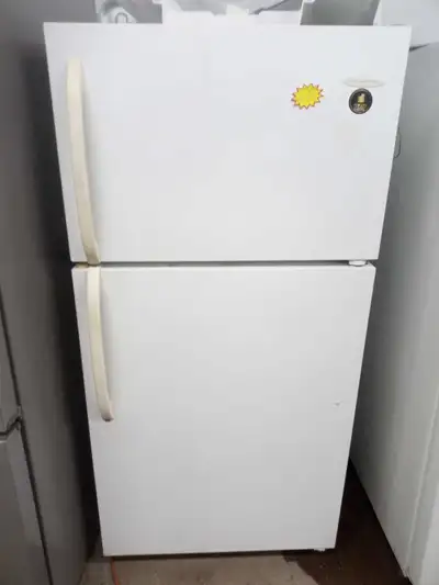 refrigerator Frigidaire 28" 30 days warranty delivery available , View more