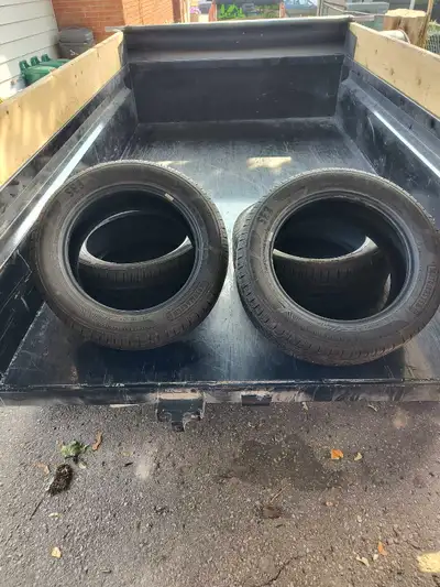 4 gently used tires with just over 50% tread left on them. They are MotoMaster SE3 all season tires....
