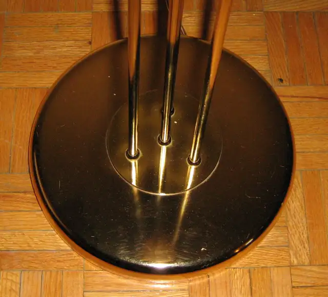 Vintage Italian Design Lollipop Floor Lamp w/ Coral Murano Glass in Indoor Lighting & Fans in City of Toronto - Image 9