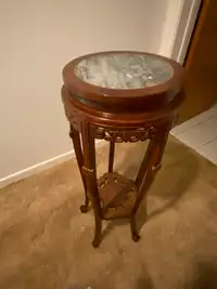 Round Marble top table