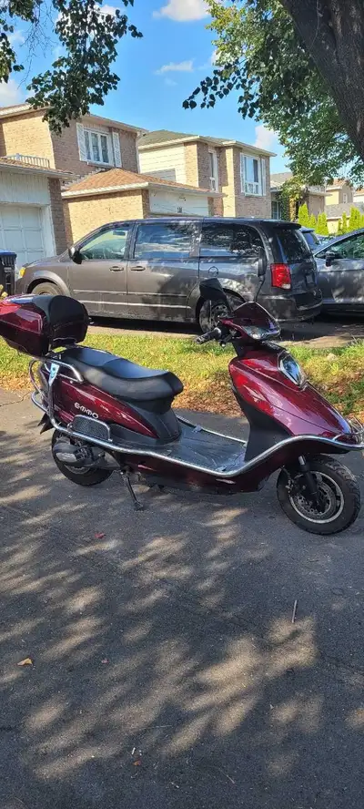 EMMO E-BIKE (GT 84)  BRAND NEW BATTERIES-  $ 1200 - 647-859-3228, View more