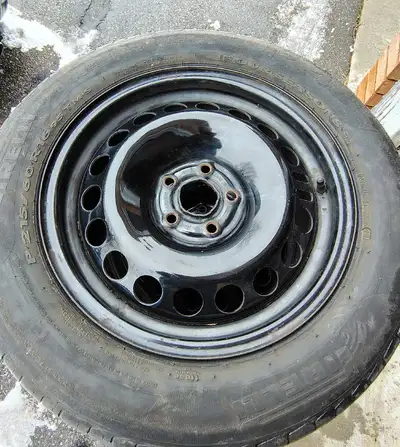 Chevrolet Cruze set of 4 steel rims 5x105. Tires are old, basically the value is in the rims. OE GM....