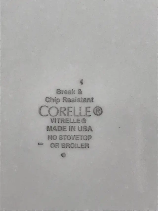 Corelle corningware vitrelle  in Kitchen & Dining Wares in Markham / York Region - Image 4