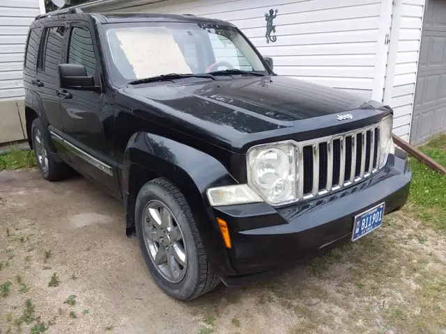 2008 Jeep Liberty Ltd  SAFETIED