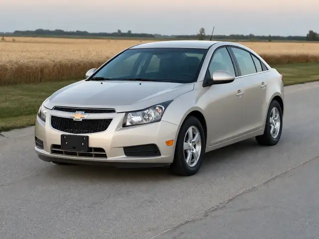 2013 Chevrolet Cruze LT - Fresh Safety / Super Low KM 