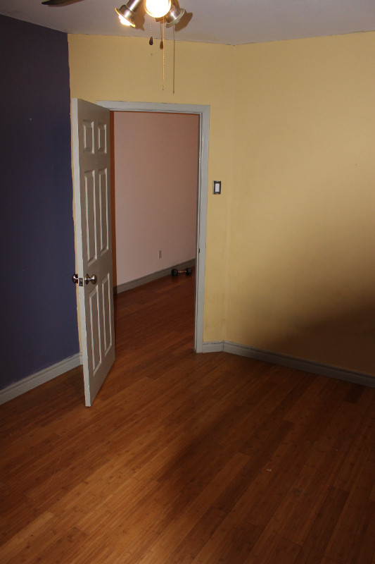 $3000 / 3br - 875ft2 - 3 Bedroom apt (Gerrard and Jarvis) in Long Term Rentals in City of Toronto - Image 4