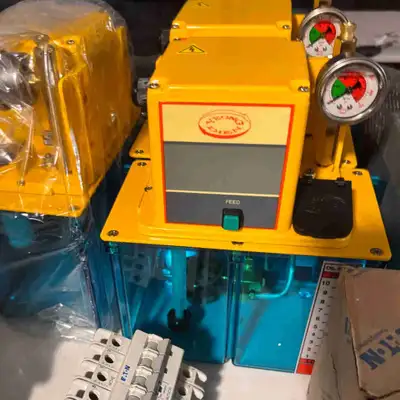 Yeong Dien CNC Lube Pump 4L Tank Import Machine Pressure Relief 220V MFE-302FW-T 4L Brand new