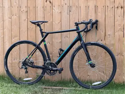 Gravel bike In excellent shape Shimano Tiagra Frame  58 cm, View more