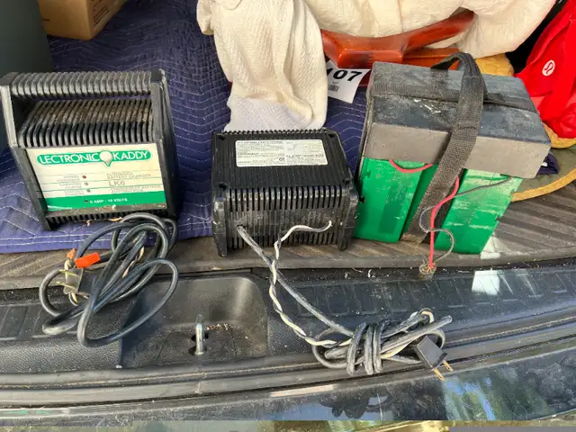 GOLF TRAINING AIDS - DVDS / BALL RETURN DEVICE / PUTTING CUPS in Golf in Mississauga / Peel Region - Image 9