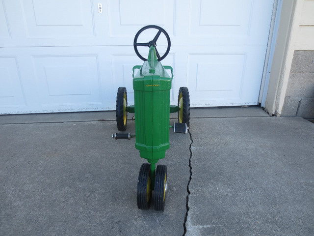 1954 John Deere Model 60 Pedal Tractor in Arts & Collectibles in Sarnia - Image 3