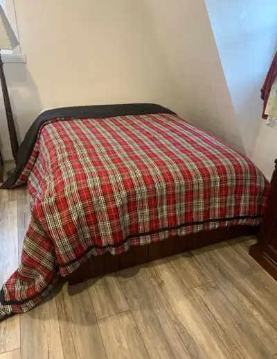  Woolrich Plaid Comforter Queen Size , View more