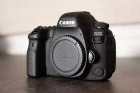 Canon 6D Mark II + Extra Batteries