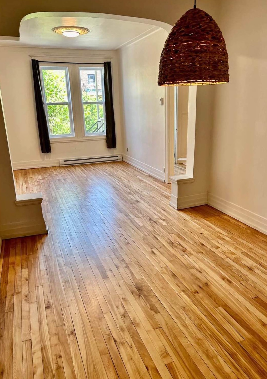 Verdun Appartement de 1 chambre et 1 salle de bain — photo 1