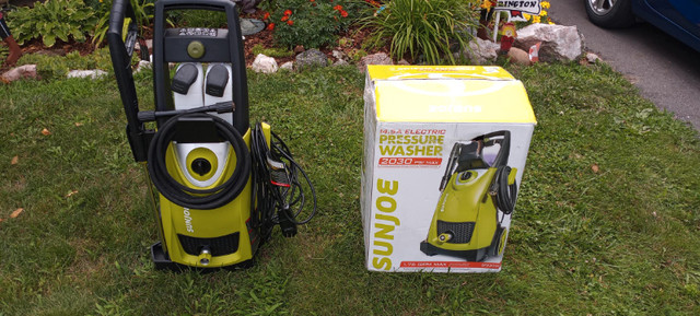 sun joe pressure washer 2030psi in Outdoor Tools & Storage in Norfolk County